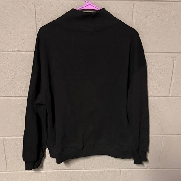 Classic Black Crew Neck Sweater - Picture 4 of 4